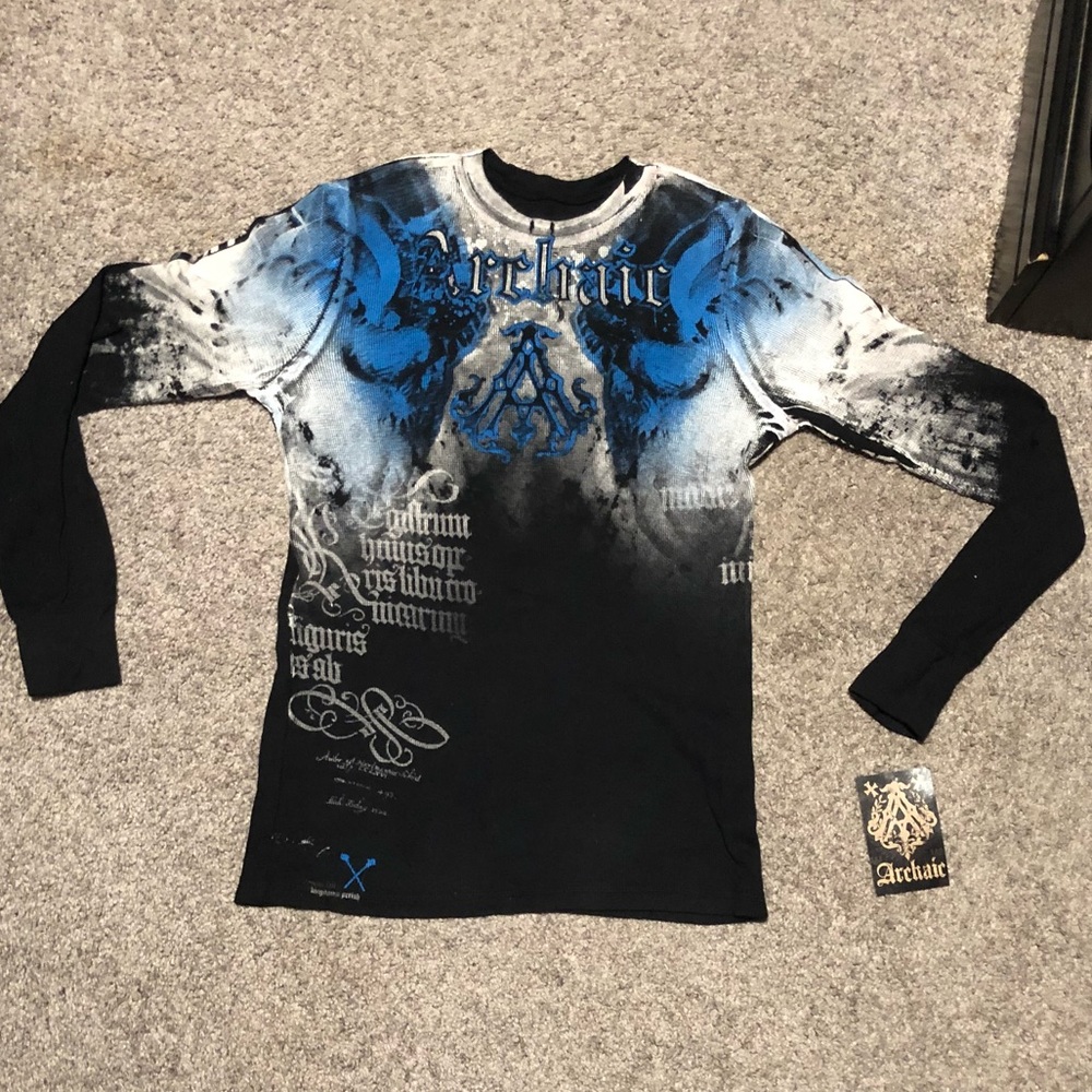 Long Sleeved Archaic shirt